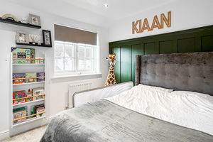 Bed 2- click for photo gallery